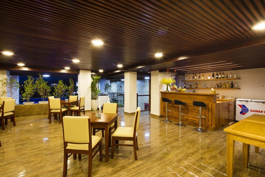 Apus Hotel Nha Trang Bagian luar foto